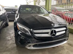 Mercedes-Benz GLA 250 2015 Black