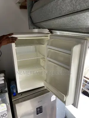 Super Clean Tokunbo Tabletop Fridge – Multi-Shelf, Working Perfectly!