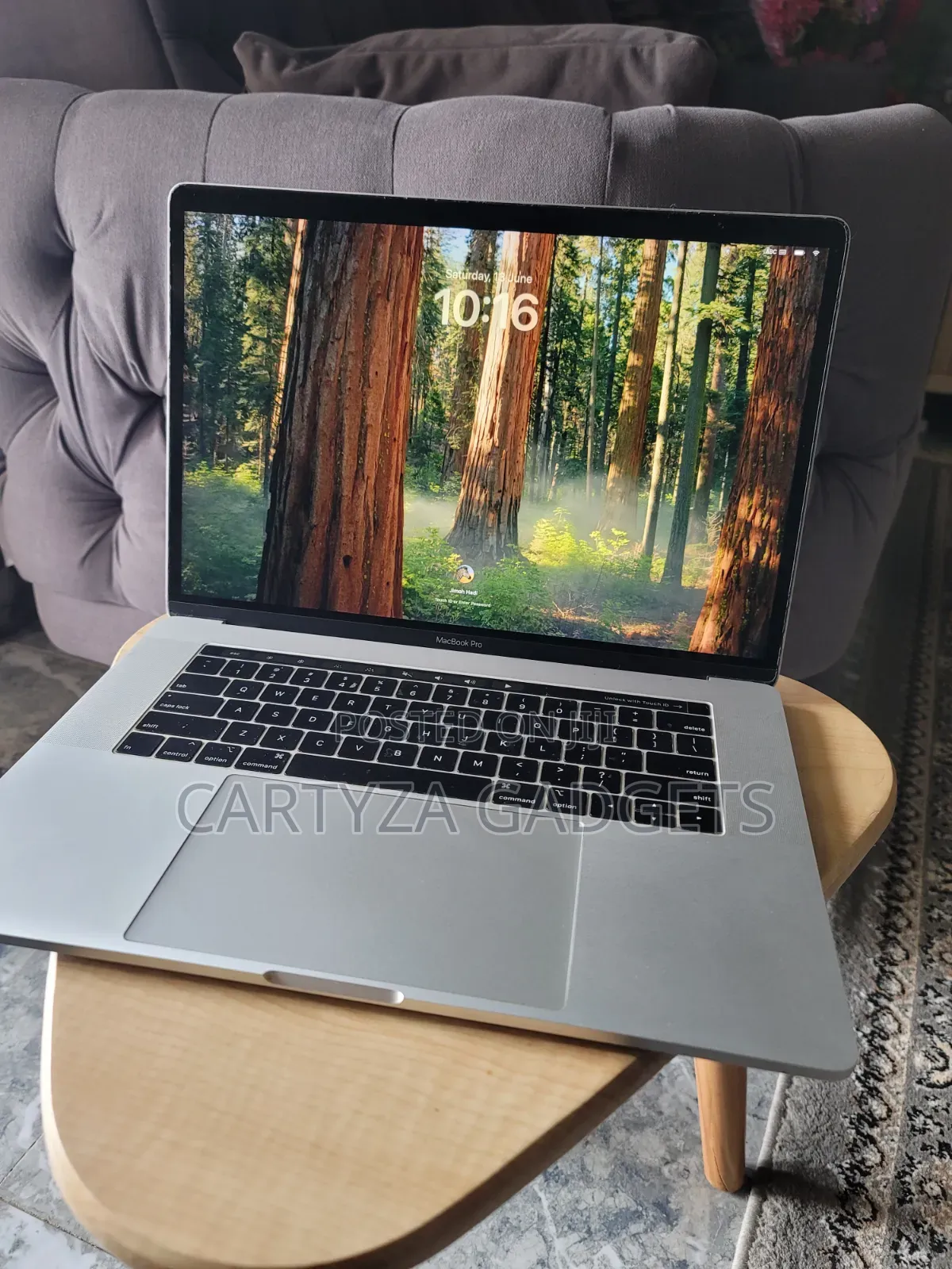 Laptop Apple MacBook Pro 2018 32GB Intel Core i7 SSD 512GB