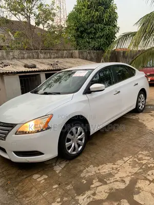Nissan Sentra S 4dr Sedan (1.8L 4cyl CVT) 2014 White