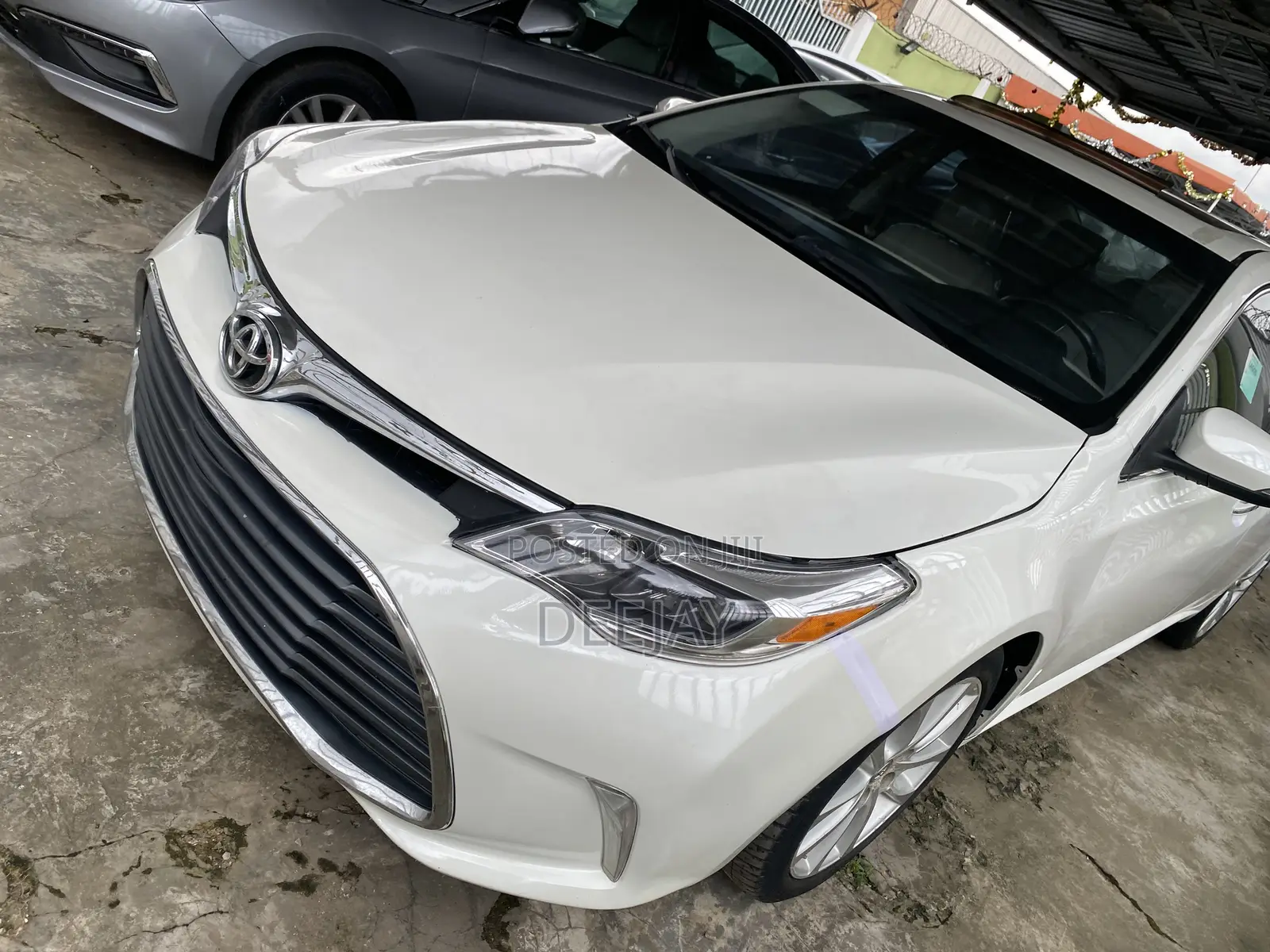 Toyota Avalon 2014 White