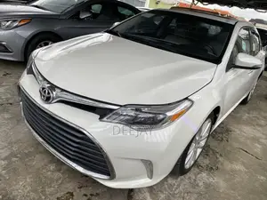 Toyota Avalon 2014 White