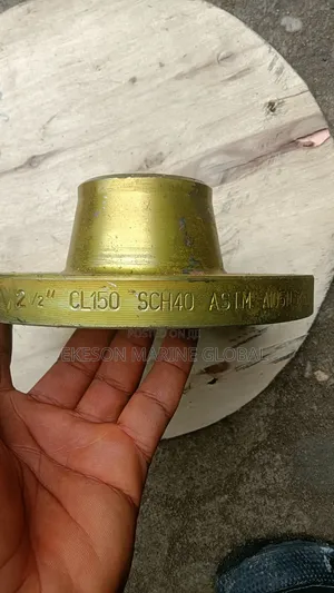 2-1/2" X 150 Weld Neck Flange (All Sizes And Other Type Are Available)