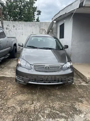 Toyota Corolla 2005 Gray