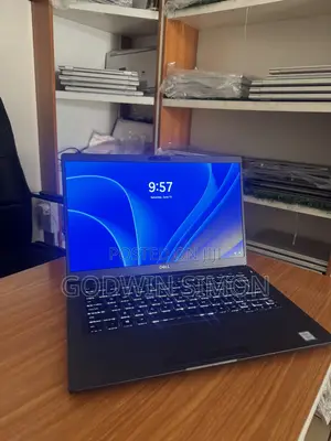 Laptop Dell Latitude 7400 8GB Intel Core i5 SSD 256GB