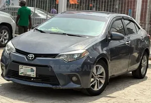 Toyota Corolla 2016 Blue