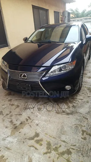 Lexus ES 350 FWD 2013 Blue