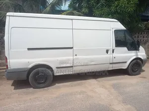 Ford Transit 2005 White