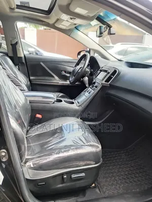 Toyota Venza Limited 4dr Wagon AWD (3.5L 6cyl 6A) 2015 Blue