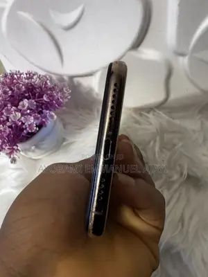 Apple iPhone XS Max 64 GB Gold