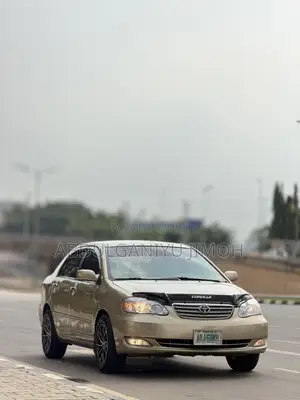 Toyota Corolla LE 2007 Gold