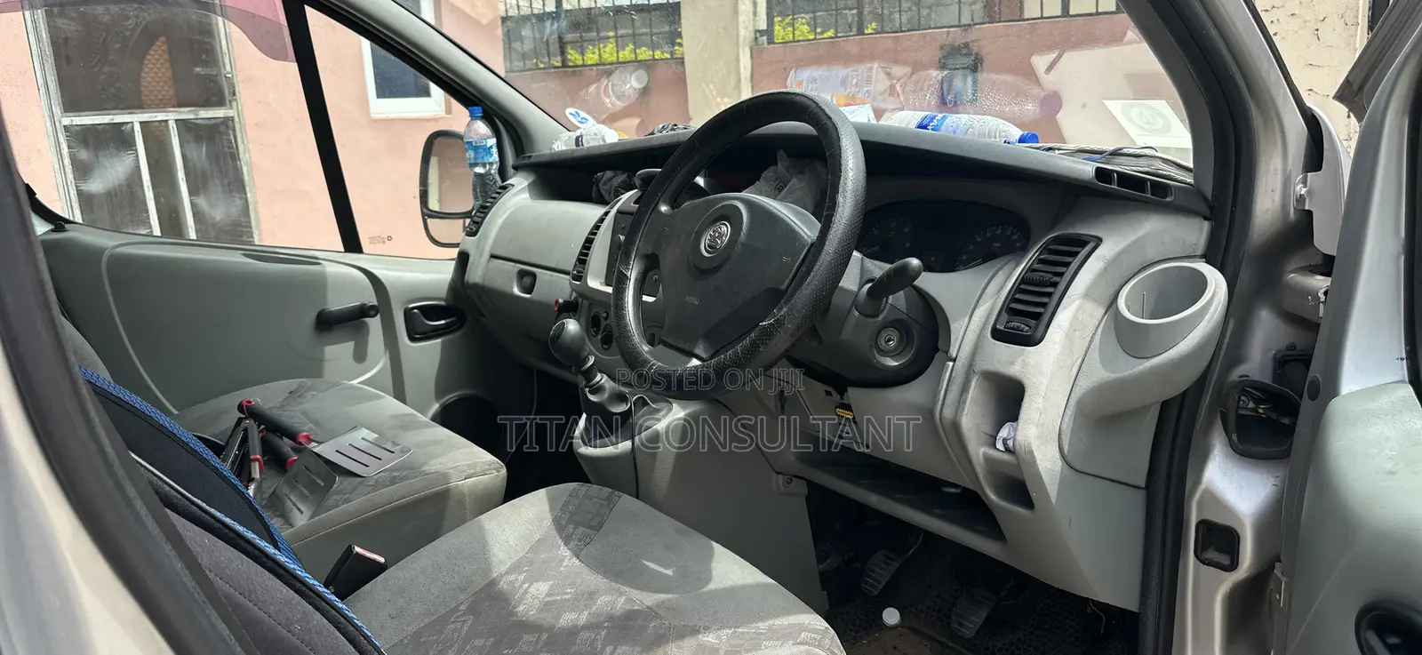 Vauxhall Vivaro 2006 Beige