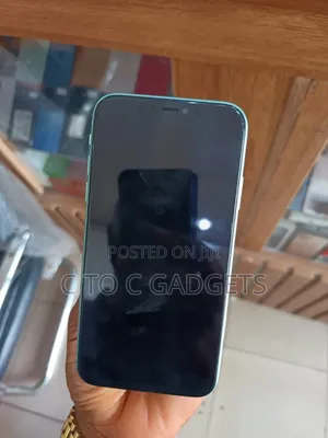 Apple iPhone 11 128 GB Green
