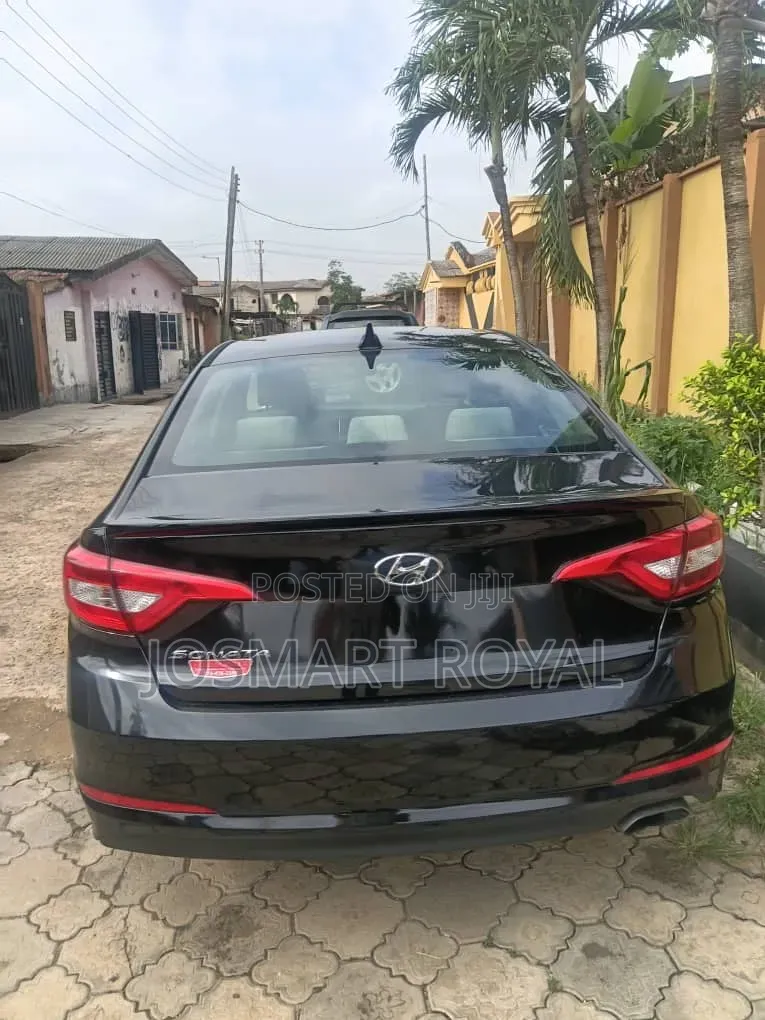 Hyundai Sonata 2016 Black