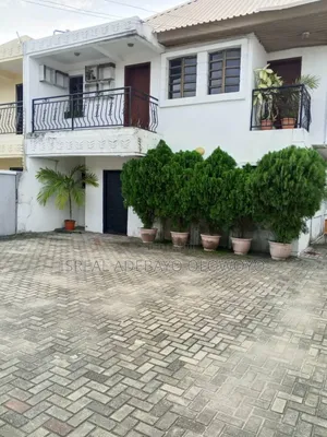 7bdrm Duplex in Lekki Phase 1 for rent