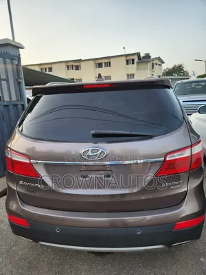 Hyundai Santa Fe 2015 Brown