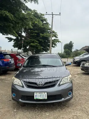 Toyota Corolla 1.8 LE 2008 Gray