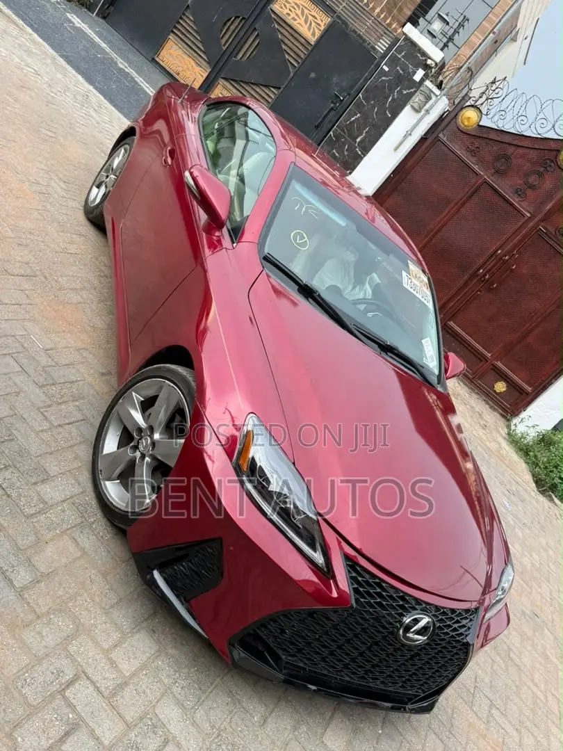 Lexus IS 250 C Automatic 2010 Red
