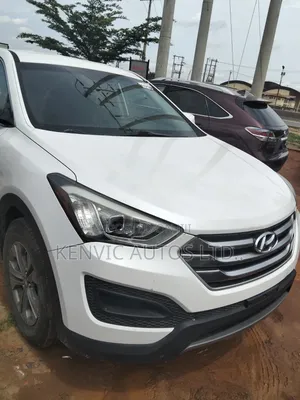 Hyundai Santa Fe 2016 White
