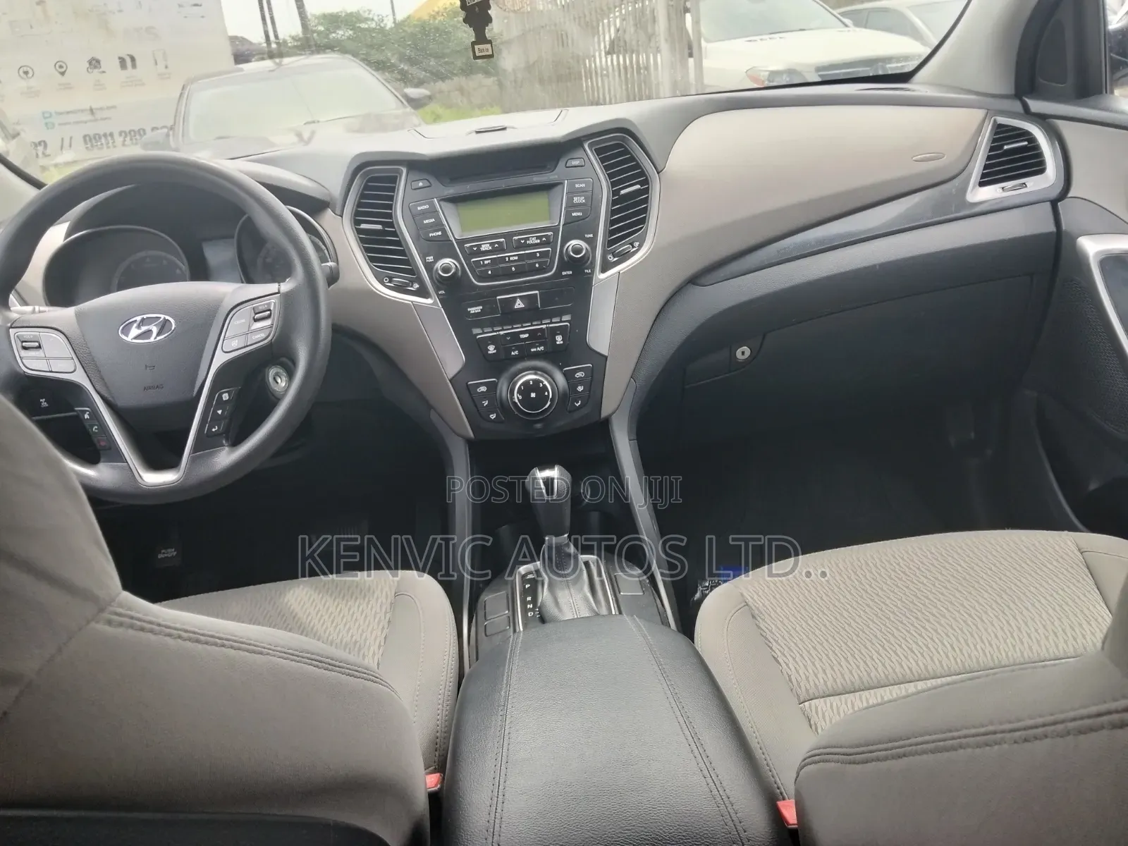 Hyundai Santa Fe 2015 White
