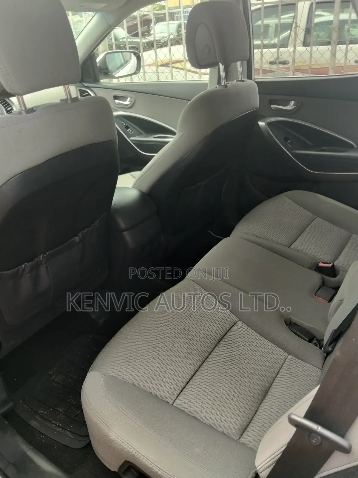 Hyundai Santa Fe 2015 White