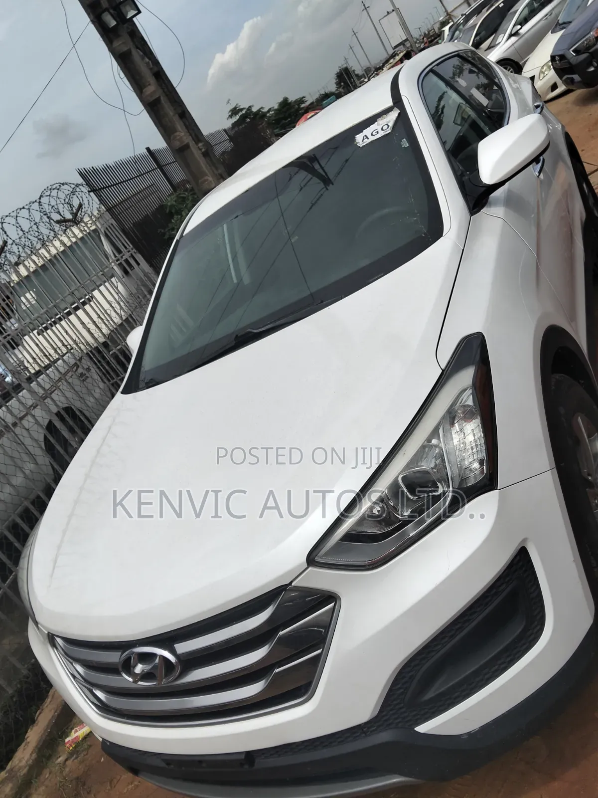 Hyundai Santa Fe 2015 White
