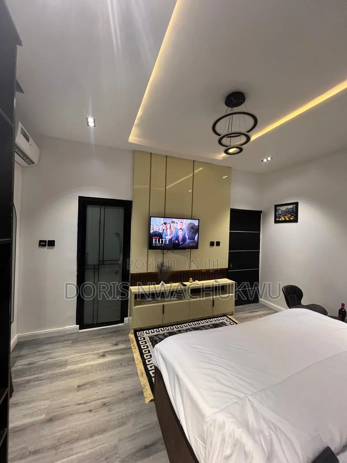 Service Apartment