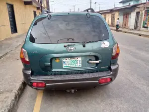 Hyundai Santa Fe 2002 Green