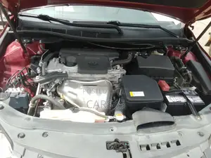 Toyota Camry 2016 Red