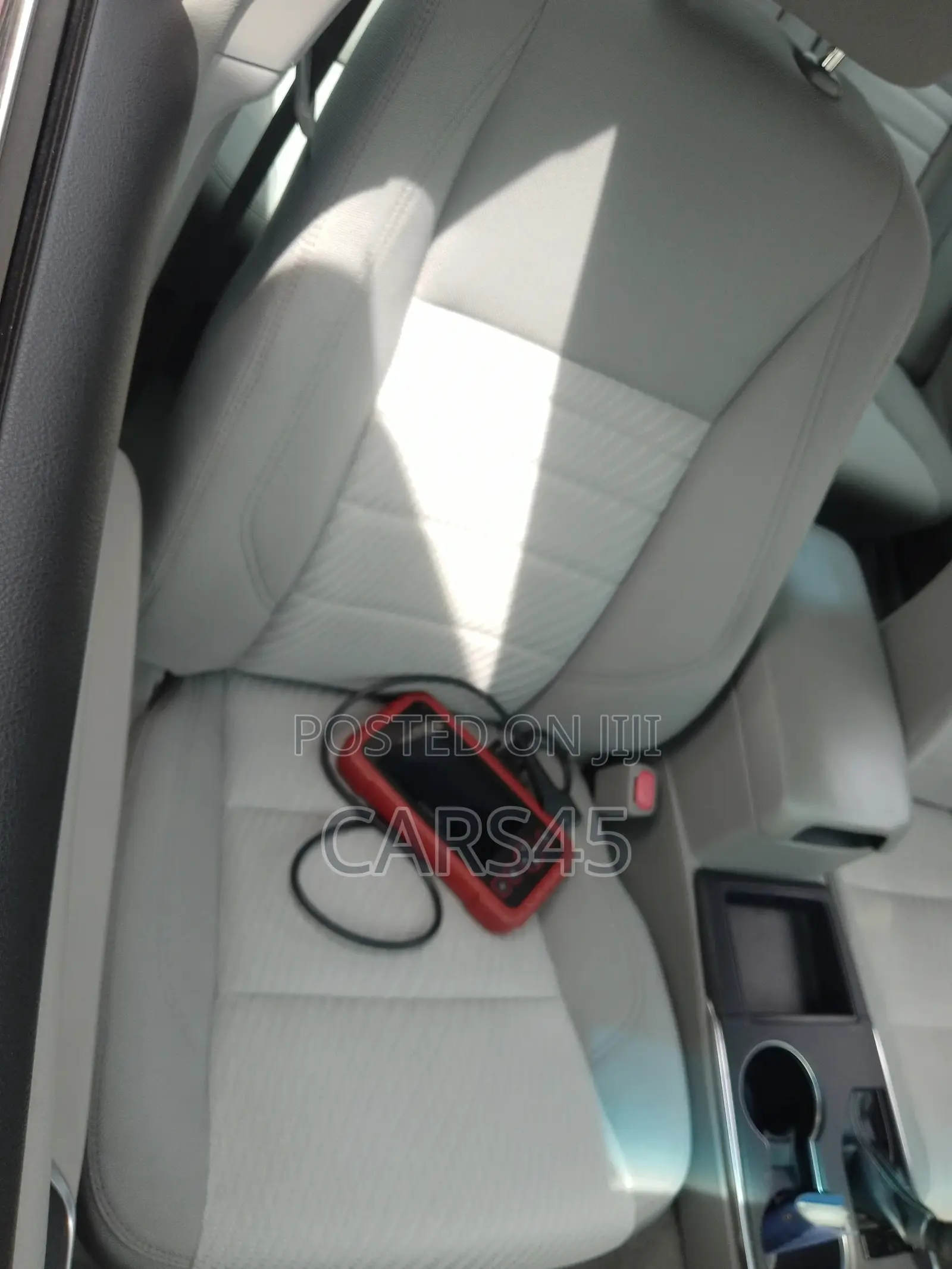 Toyota Camry 2016 Red