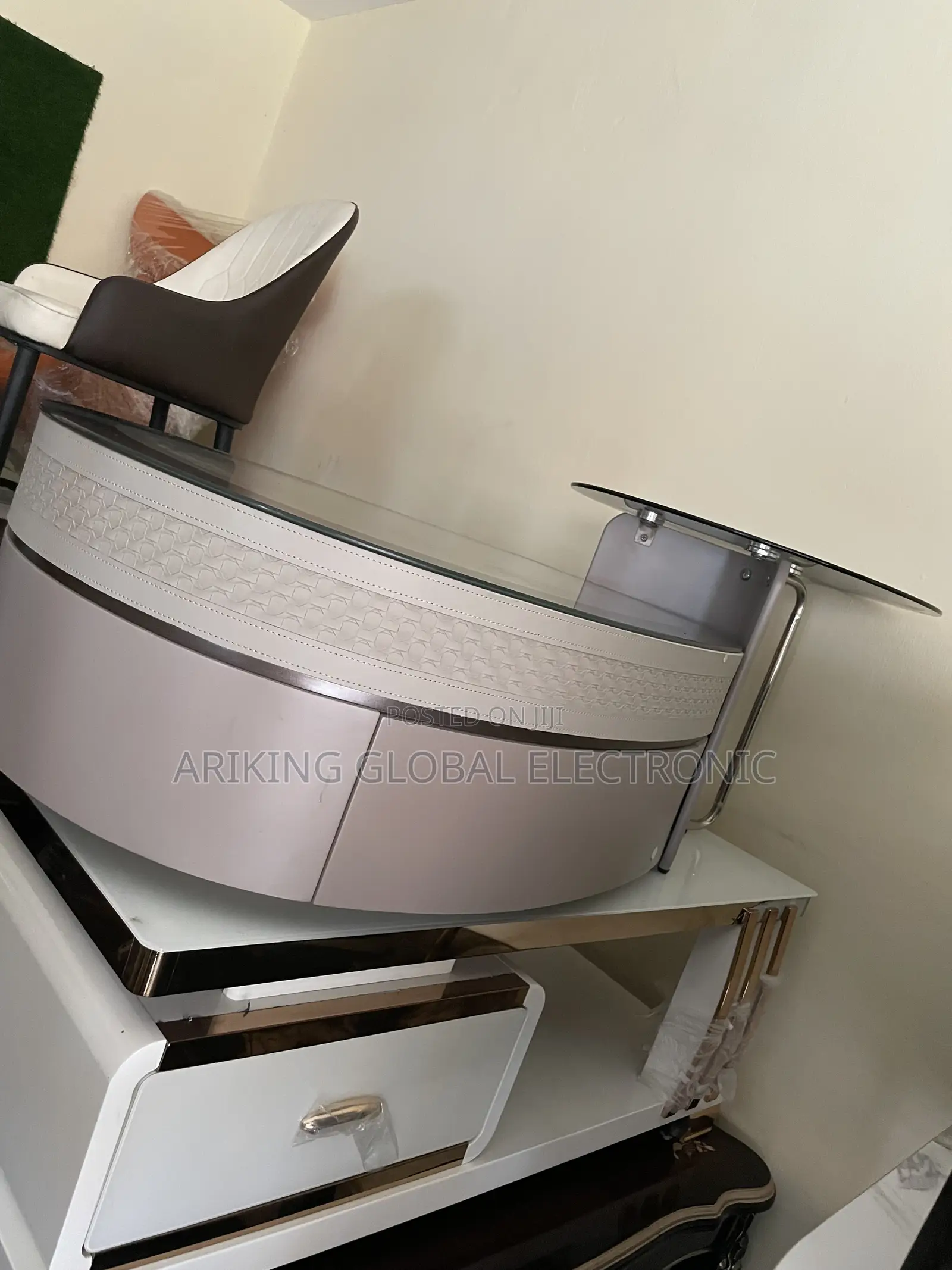Central Table