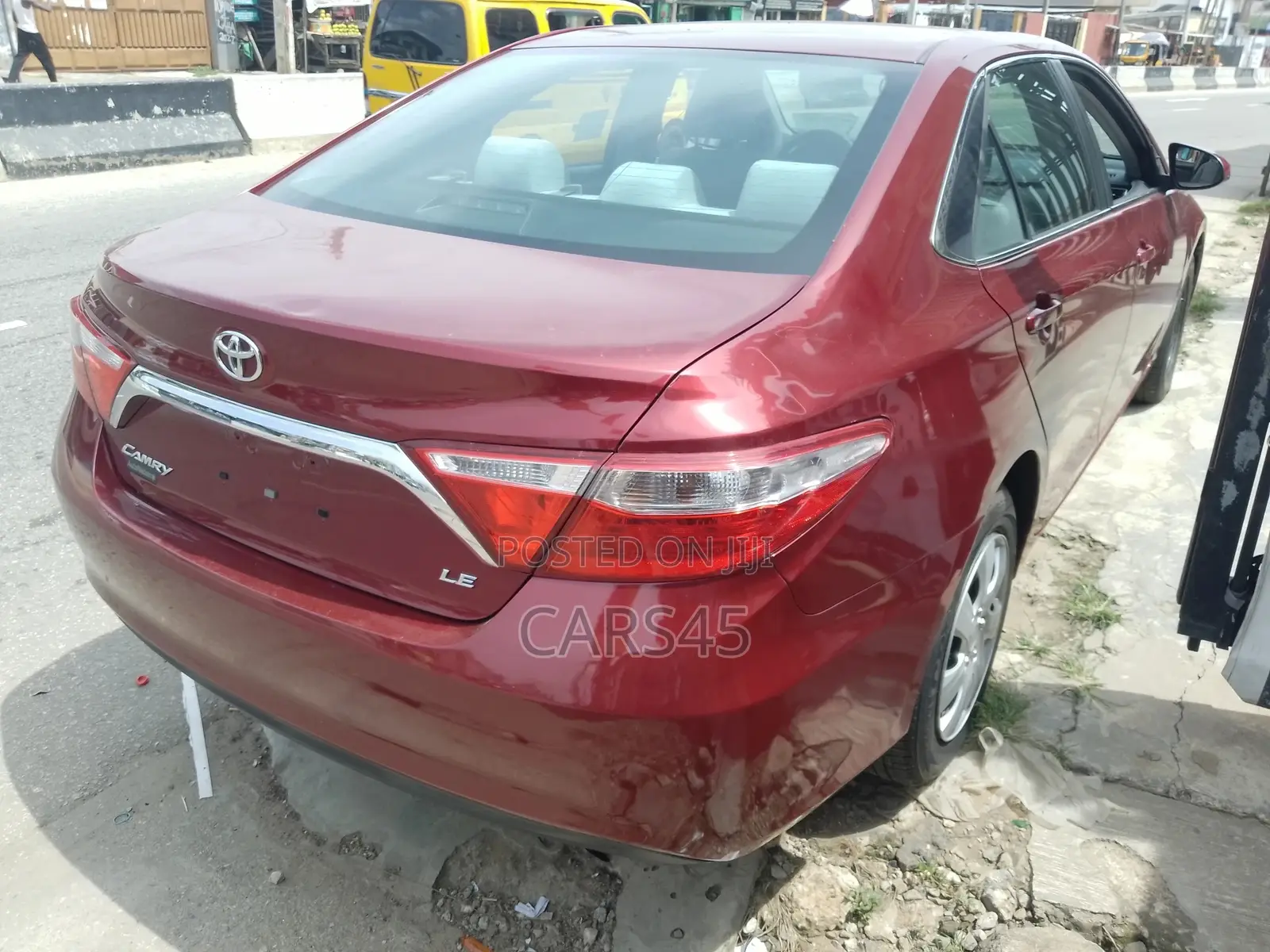 Toyota Camry 2016 Red