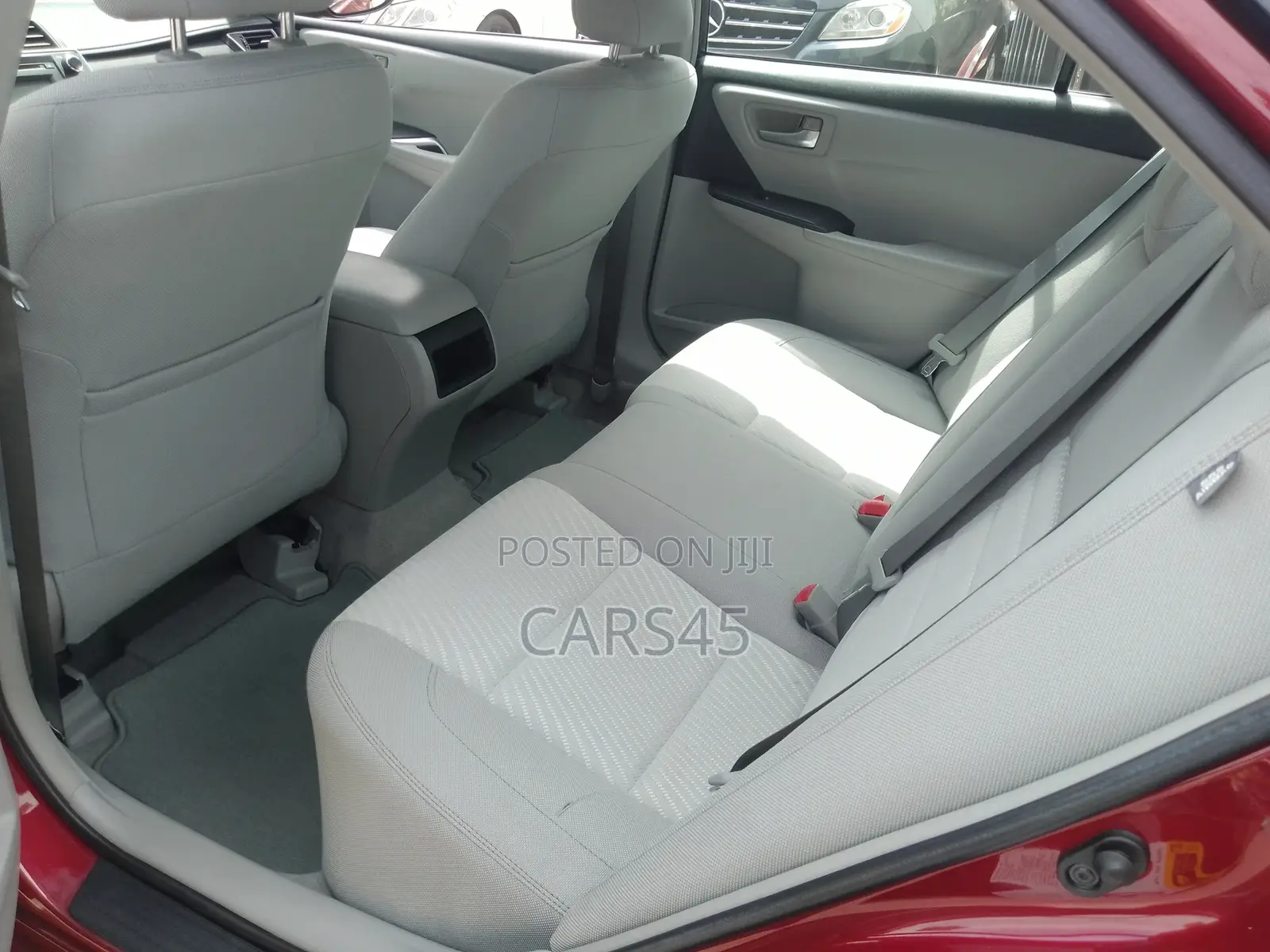 Toyota Camry 2016 Red