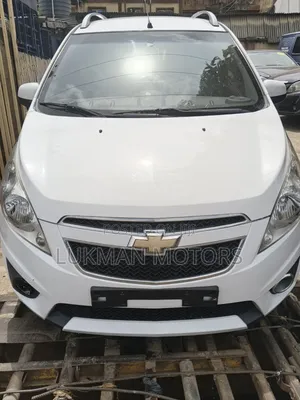 Chevrolet Spark Hatch LT 2011 White