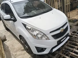 Chevrolet Spark Hatch LT 2011 White