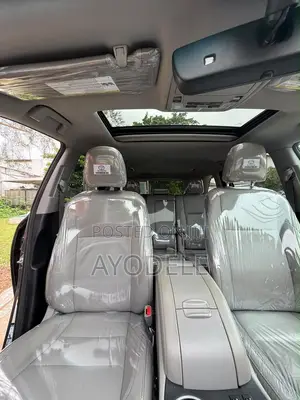 Toyota Highlander XLE 4x2 V6 (3.5L 6cyl 8A) 2018 Gray