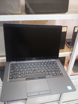 Laptop Dell Latitude 5400 8GB Intel Core i7 SSD 256GB