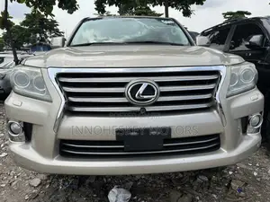 Lexus LX 570 AWD 2013 Gold