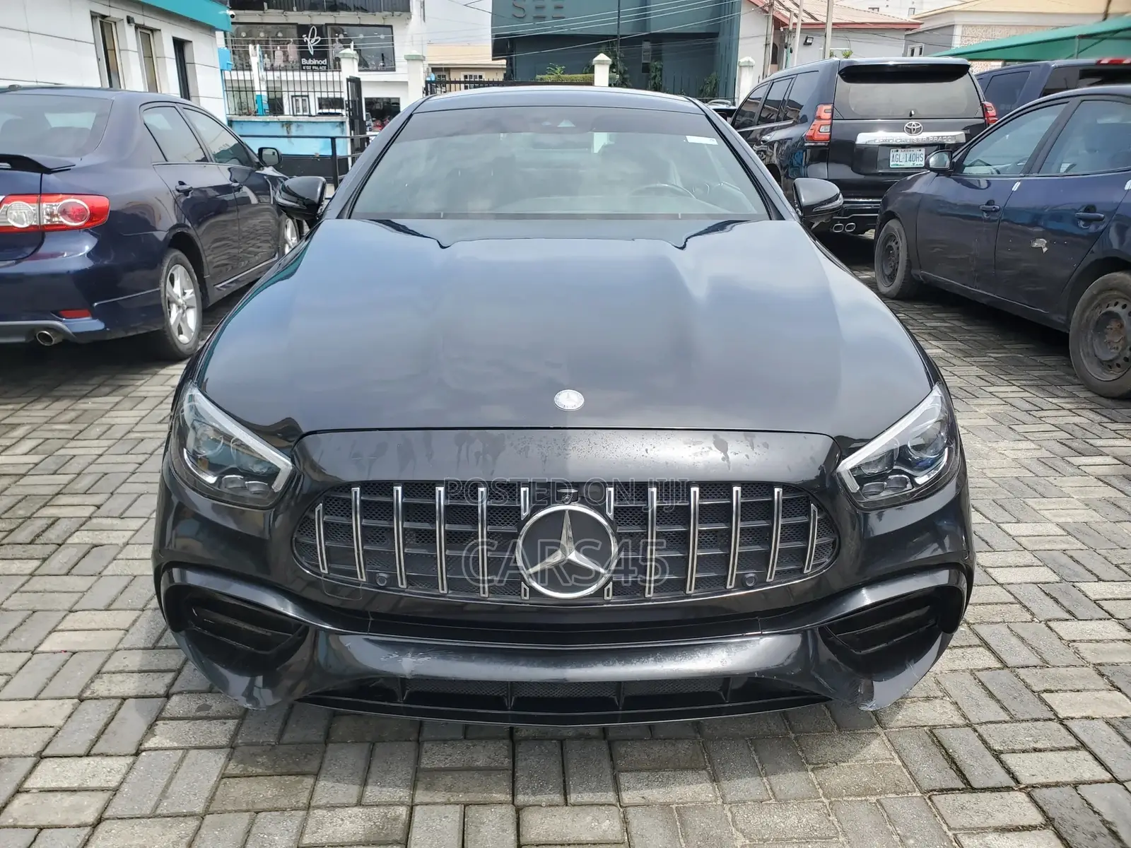Mercedes-Benz E200 2017 Black