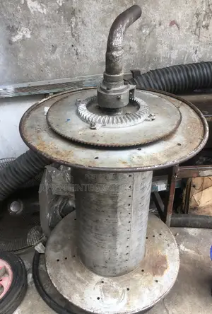 Industrial-Grade Hose Reel or Cable Reel 1 1/2”