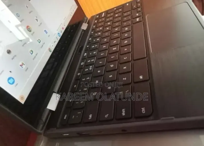 Laptop Lenovo Chromebook C330 4GB Intel Core i5 SSD 32GB