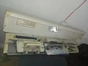 Knitting Machine