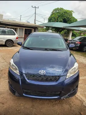 Toyota Matrix 2010 Blue
