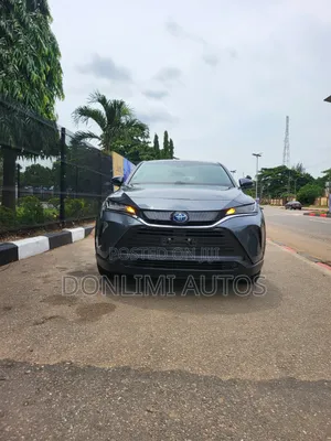 Toyota Venza XLE 2022 Gray