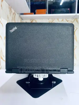 Laptop Lenovo ThinkPad Yoga 4GB Intel Celeron SSD 128GB