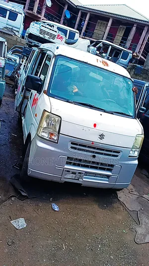Suzuki Every 2004 White