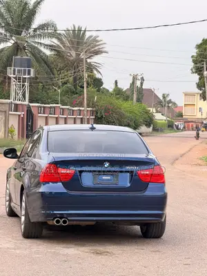 BMW 328i 2011 Blue