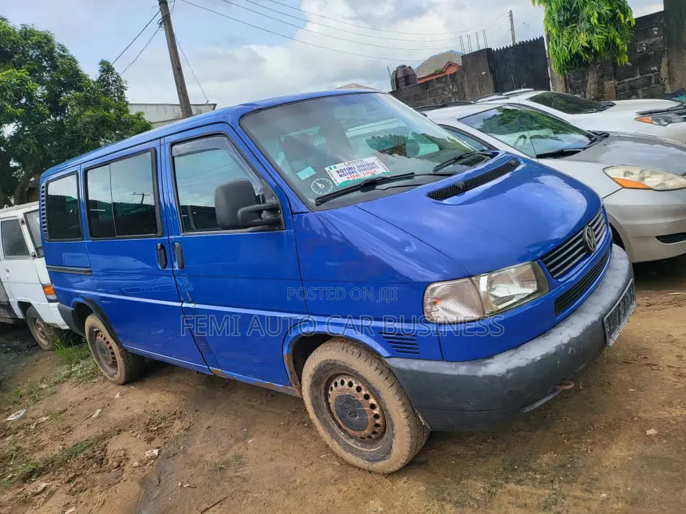 Volkswagen Transporter 2001 Blue