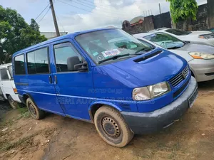 Volkswagen Transporter 2001 Blue
