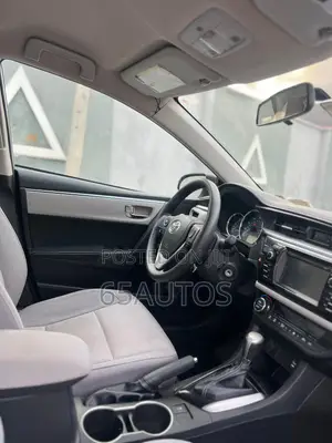Toyota Corolla LE 4dr Sedan (1.8L 4cyl CVT) 2014 White